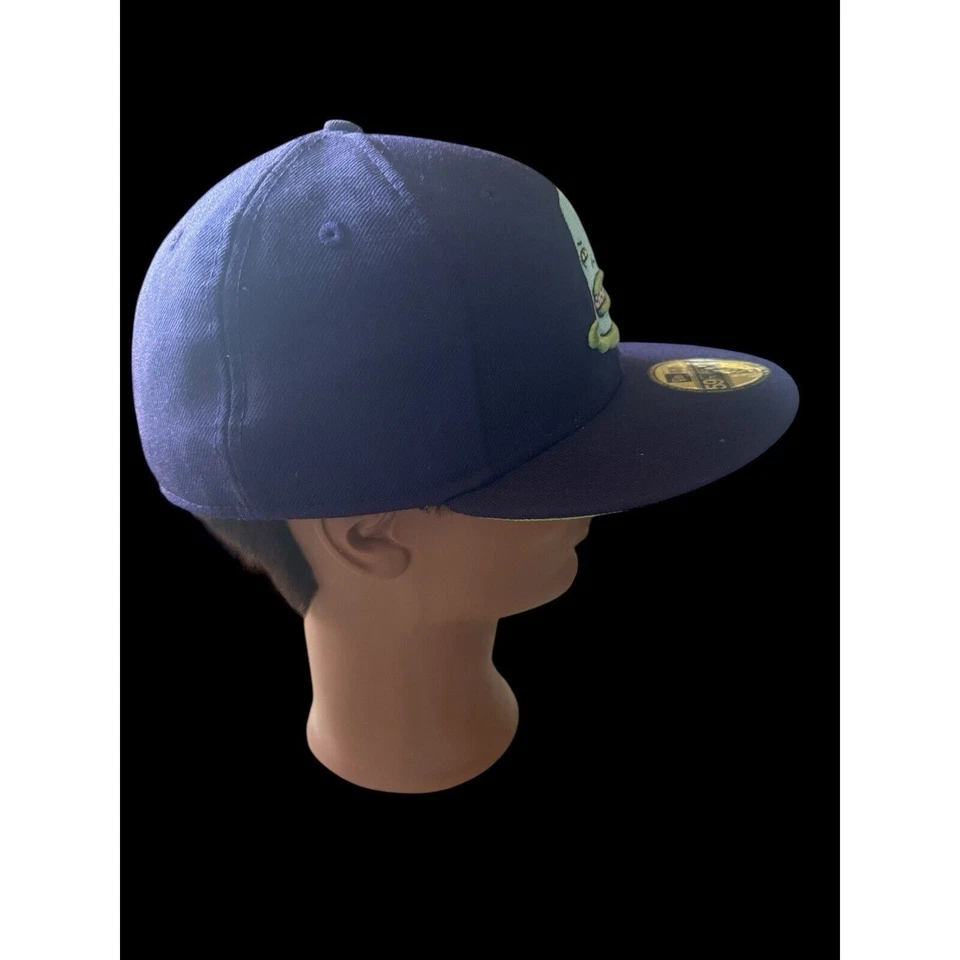 Gorra MISHKA 7 3/8 59Fifty NUEVA ERA púrpura ajustada difícil de encontrar bordada Foto 3 de 4