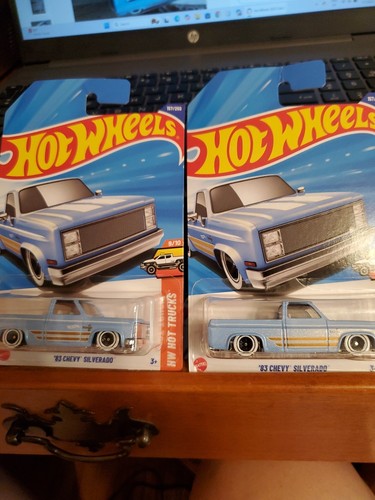 Hot Wheels 83 Chevy Silverado Lot Of 2 - Picture 5 of 5
