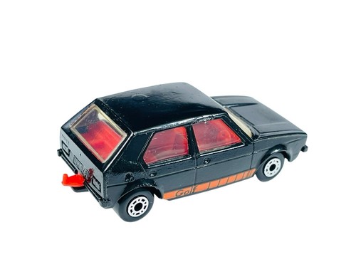 Matchbox Superfast TP-144 VW Golf & Silver Shoes Pony Trailer Twin Pack - Picture 6 of 16
