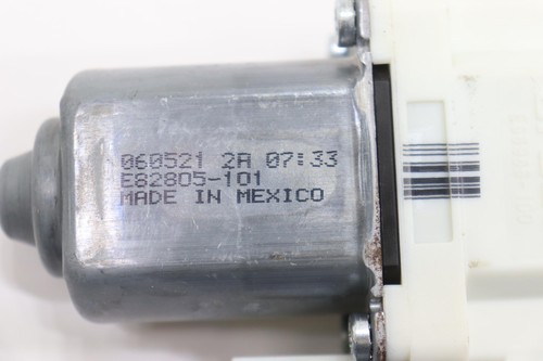 2011 - 2022 JEEP GRAND CHEROKEE Power Window Motor - Picture 9 of 10