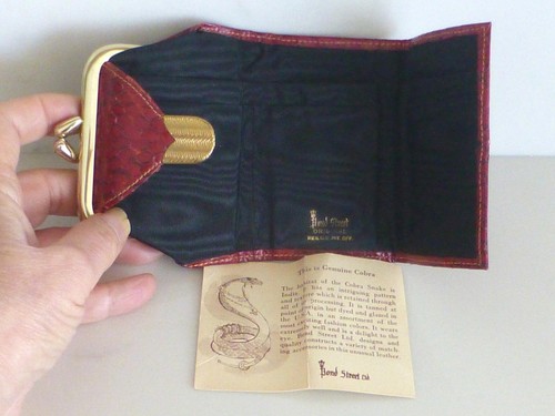 Vintage Bond Street RED COBRA Snakeskin Leather Ladies Wallet Snap Top NEW Fold - Picture 3 of 4