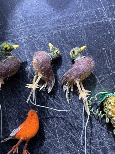 52 Stück Miniatur Basteln Vögel Eichhörnchen Eule Traktor Hase Mais - Bild 4 von 14