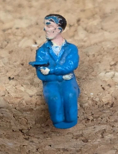 Vintage Corgi Toys James Bond 007 Aston Martin DB5 Baddie Villain Figure