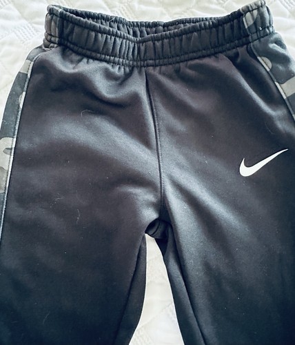 Nike Camo Tricot Set/ Track Suit 2PC Jacket/Pants Black/Gray Boys Size 4T - Picture 7 of 8