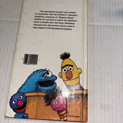 Sesame Street Who Am I? A Golden Sturdy Book 1978 Vintage Board Book Jim Muppet - Picture 10 of 11