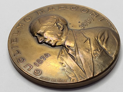 ART/ Allegory/ Nude Woman/ GUGLIELMO MARCONI Bronze Medal by João da Silva 1951 - Picture 8 of 10