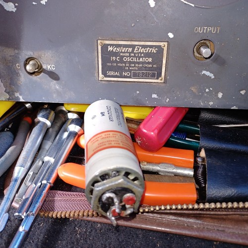 1940's Western Electric KS-8677 Audio Condenser Capacitor, 20/20 MFD 300+VDC - Picture 2 of 24
