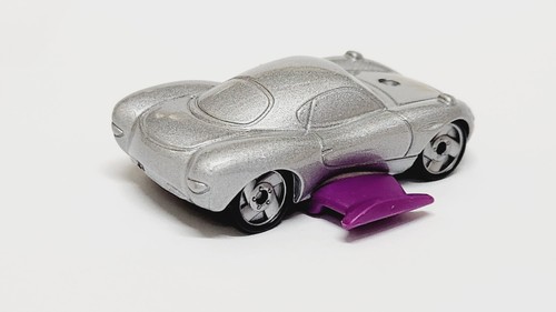 Sample Tomica Disney Pixar Cars 2 Holley Shiftwell Wings (B) - Picture 3 of 5