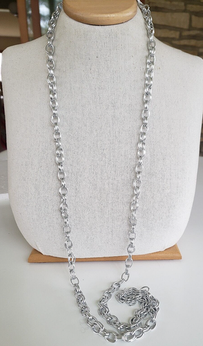 Vintage Silver Tone Aluminum Double Cable Link Chain Necklace 50" Claspless - Picture 2 of 3