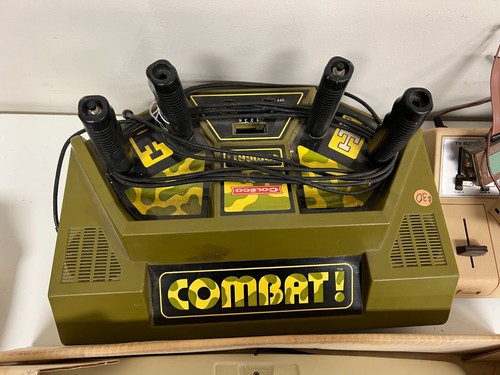 Lot of 4 Vintage TV Video Games Odyssey 200 Coleco Combat Radio Shack Bulls Eye - Picture 4 of 9