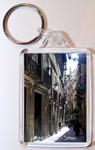 Various - Spain / Spanish : Double Sided Large Keyring Gift Present Souvenir - Picture 19 of 43