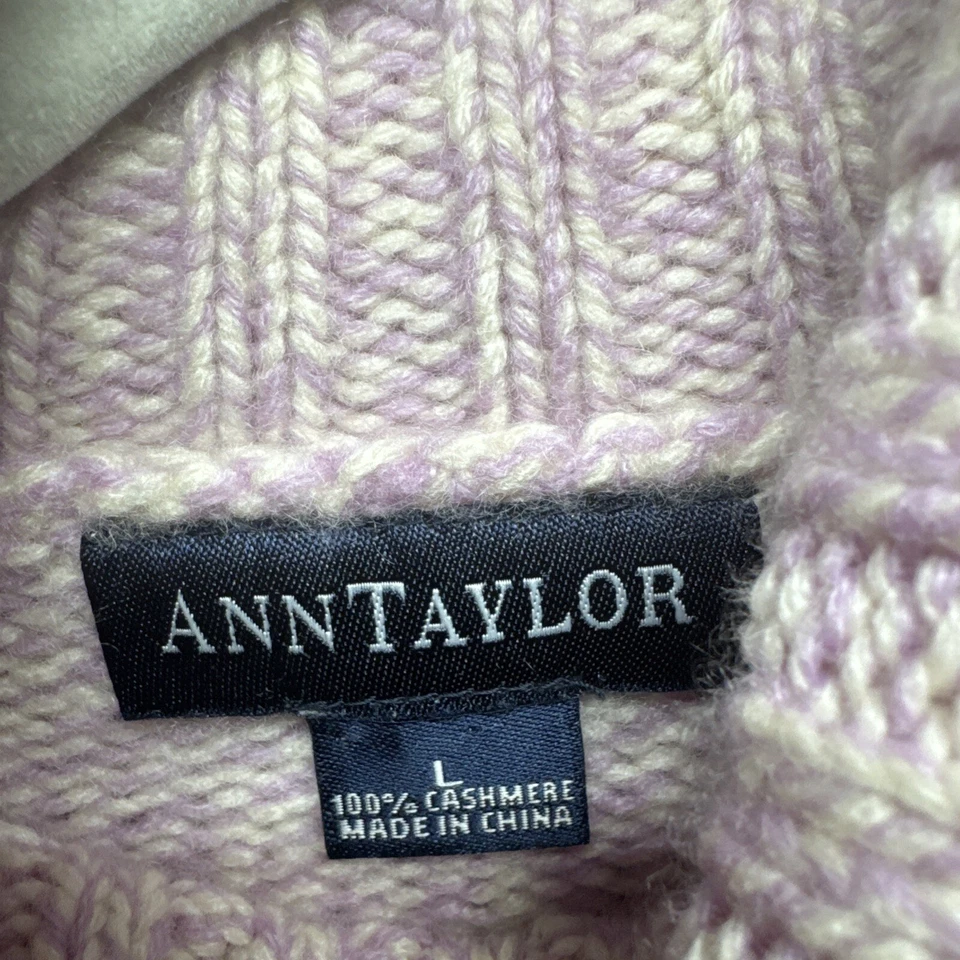 Suéter feminino lilás cashmere gola alta grande macio aconchegante clássico minimalista - Imagem 2 de 4