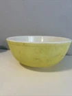 Pyrex Reverse Primary 404 Daisy Yellow A-20 Vintage Large Mixing Bowl 4 QT