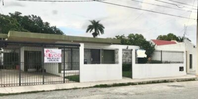 VENDO CASA EN COL ITZIMNA EXCELENTE UBICACION