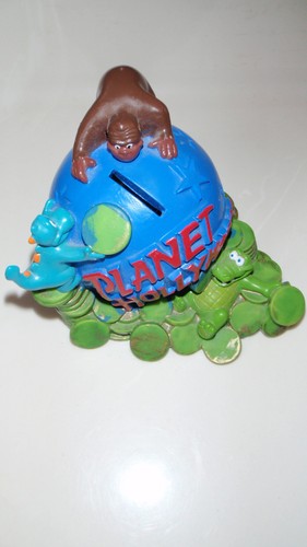 PLANET HOLLYWOOD RESTAURANT COLLECTIBLE BANK (EUC) - Picture 2 of 6