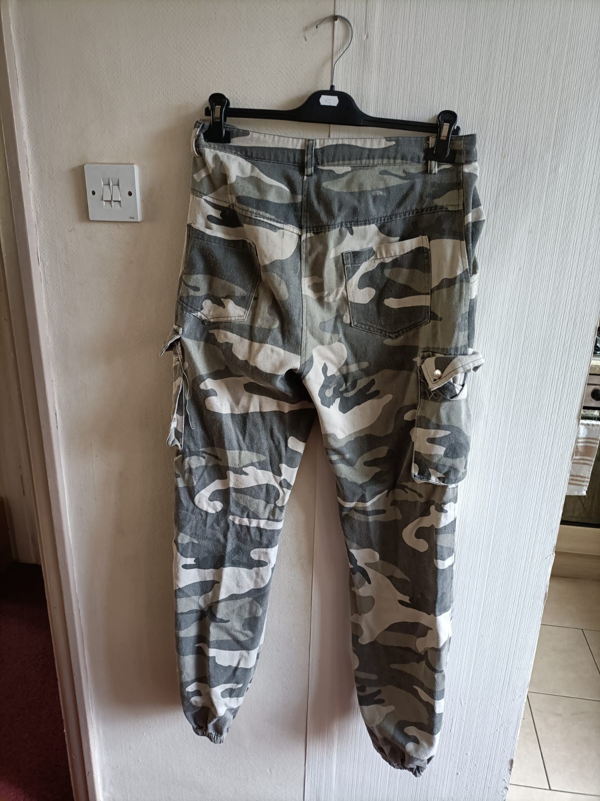 Picture 2 of 2