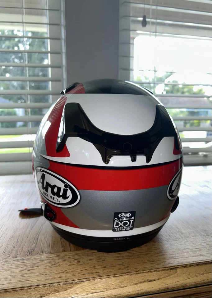 Casco completo de moto Arai Quantum-X Med. Rojo Negro Blanco Japón Usado Una Vez Foto 4 de 4