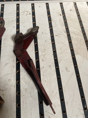 1986-1992 Toyota Supra MK3 A70 Pair LH and RH Hood Hinges OEM MAROON - Picture 3 of 6