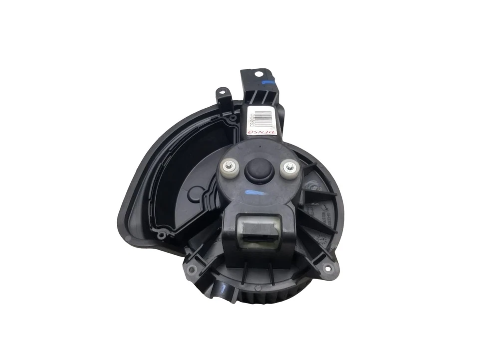 Vauxhall Corsa D Heater Motor Blower Fan 2008 55702447 - Image 3 of 4