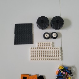 LEGO BOOST Creative Toolbox 17101 Robot Builiding Kit : Open Box + 100% Complete
