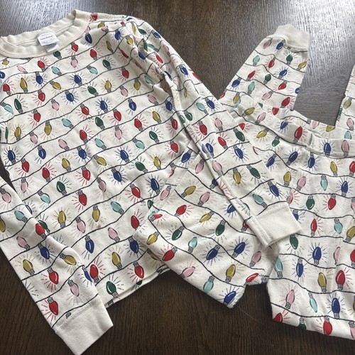 Hanna Andersson Light Print Long Sleeve Pajamas US 10/140 Christmas NWOT Organic