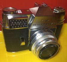 Kodak Retina Reflex III 35mm German Schneider-Kreuznach 50mm f2.8  case. Nice 