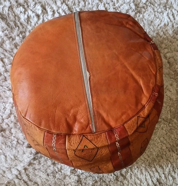 Pouf Marocain en cuir véritable fait main. Marron (sans remplissage) - Photo 4/4