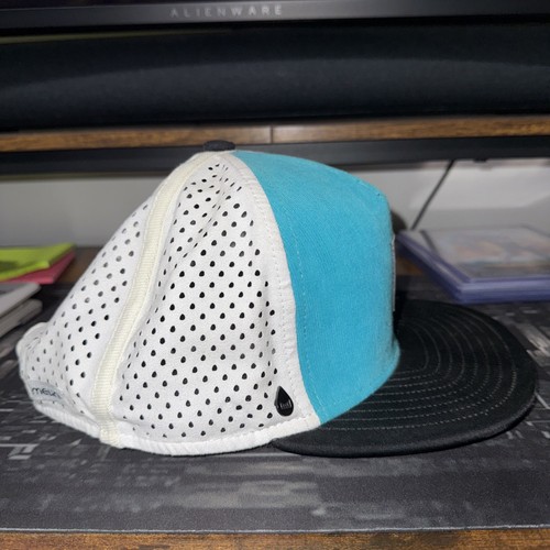 Ultra Rare Melin The Clarity Snapback waterproof, floating hat - Picture 2 of 9