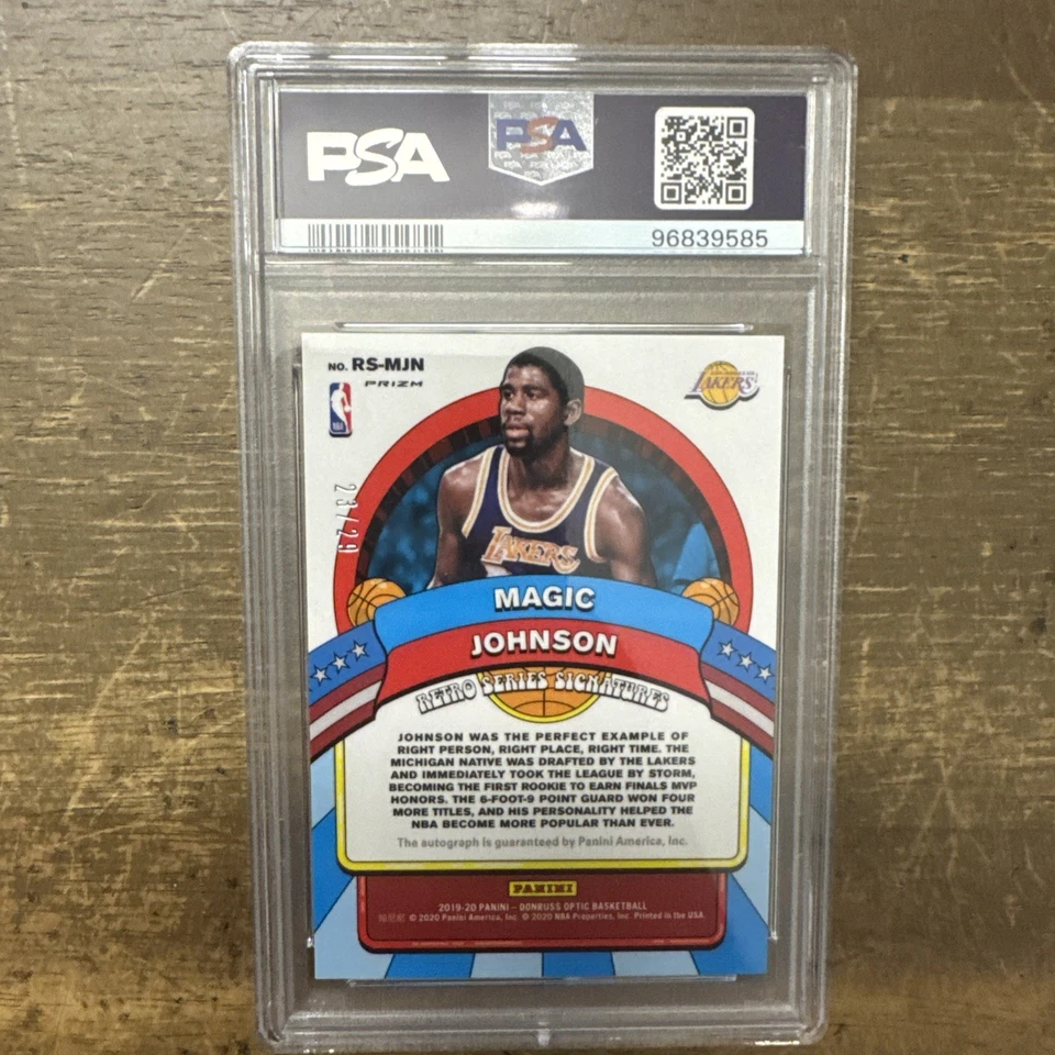 Panini Donruss Optic Magic Johnson Retro Series 2019 automático 21/29 PSA 9 Foto 2 de 3
