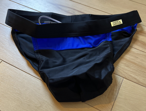 Bikini Last GRANDE Andrew Christian Horizon nero con costume da bagno a righe blu
