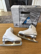 Jackson Ultima Finesse Women's Figure Skate Adult Size 7 White (Blade 9 1/3)