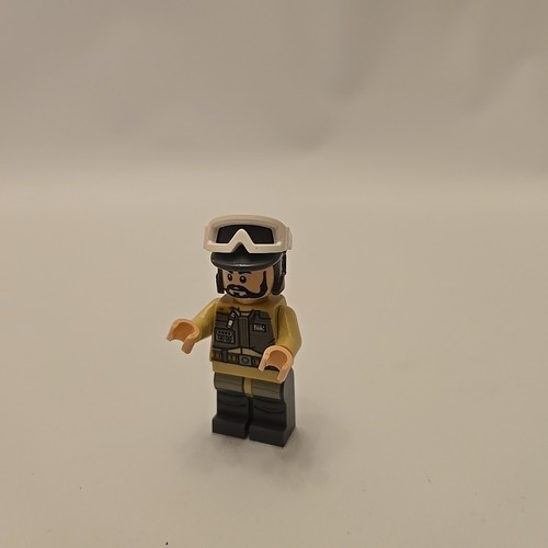 Star Wars LEGO® Private Kappehl Rebel Trooper Rogue One minifigure 75164 - Foto 5 di 6