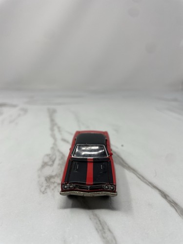 JOHNNY LIGHTNING - 1969 PLYMOUTH ROAD RUNNER DAY 2 LOOK (CRAGAR WHEELS) - 1/64 - Picture 2 of 6
