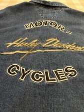 Harley Davidson Sleeveless Denim Shirt Mens 2XL XXL Embroidered On Back NICE 