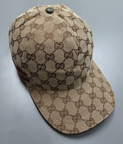 Gucci Beige Monogram Cap (Size M)