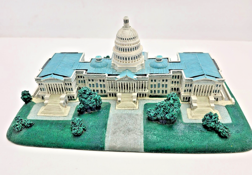 The Danbury Mint U.S. Capitol Washington D.C. Great Buildings - Picture 11 of 13