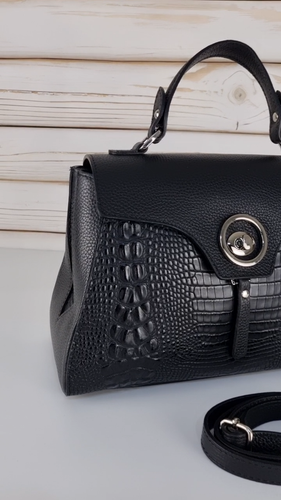 Stylish and Elegant Leather Bag, Premium Italian Bag, Handbag, Minimalist Bag - Vídeo 1 de 1