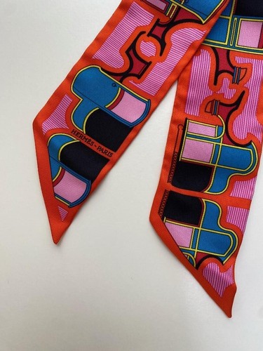Hermes Twilly LES COUPES Silk Scarf Orange W/Box Unused.