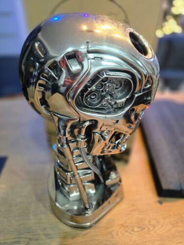 Terminator 2 1/1 Scale T-800 Endoskull Life Size Ver. 2.0 OGRM - Foto 10 di 23