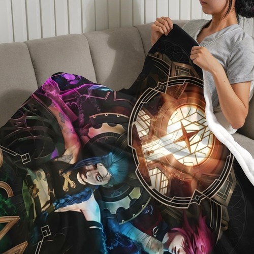 Super Soft Flannel Throw Blanket Arcane for Bed Sofa All Season Gifts - Picture 3 of 7