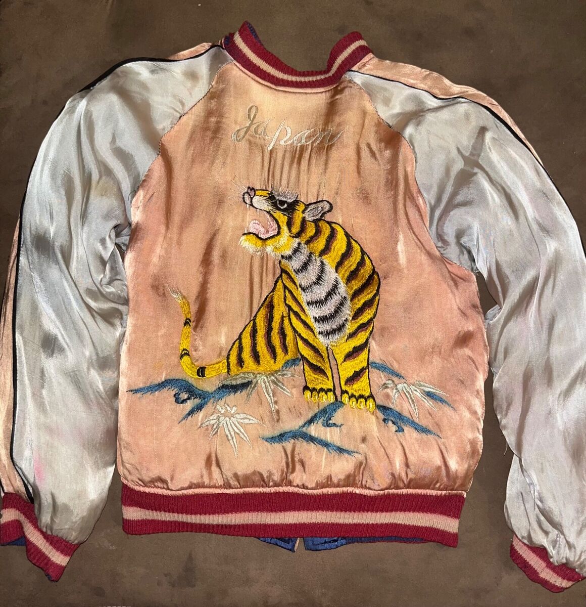 Rare Vintage Sukajan Souvenir Reversible Bomber Jacket 1940s Rare Vintage Sukajan Souvenir Reversible Bomber Jacket 1940s