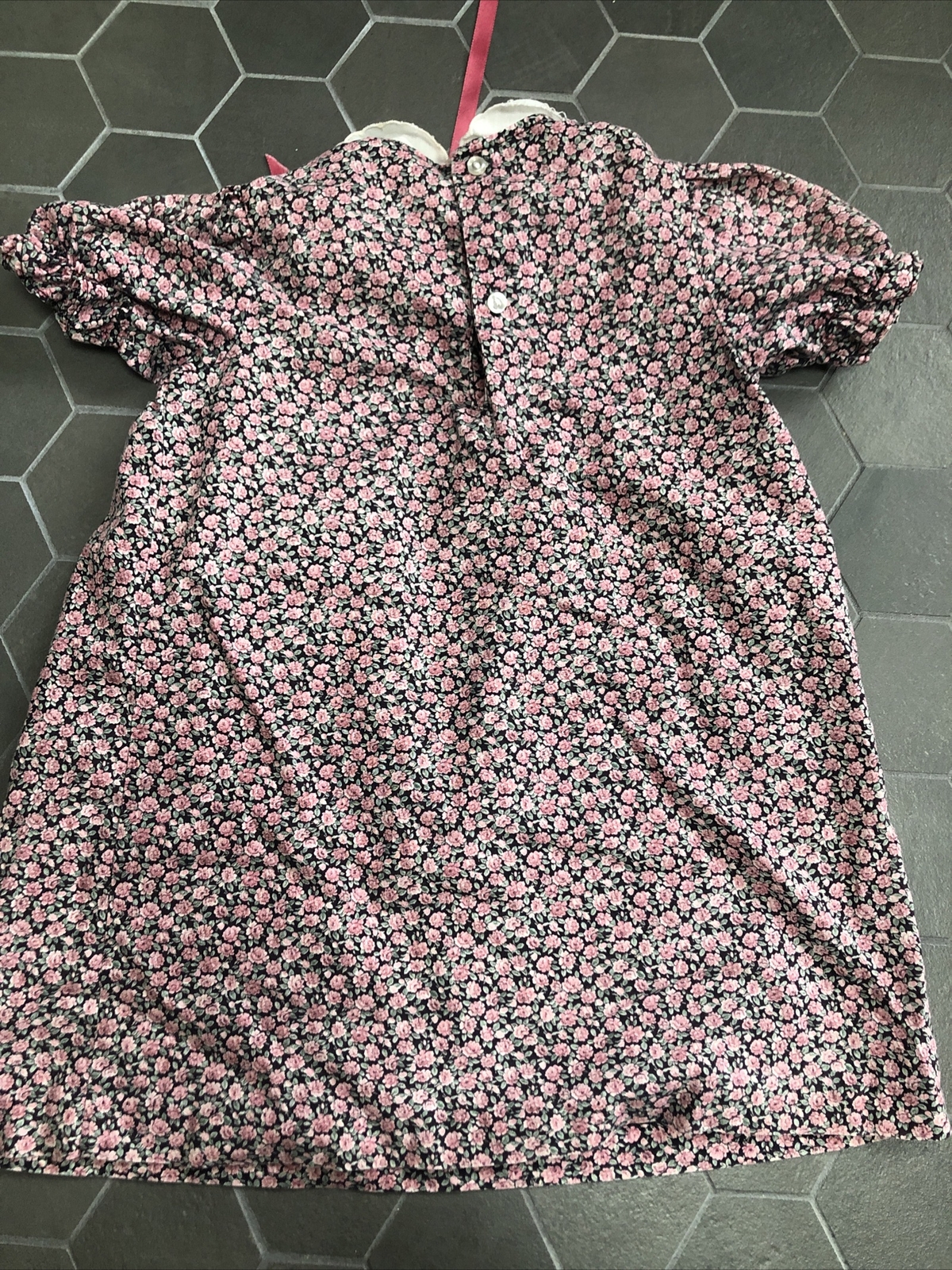 Picture 6 of 10