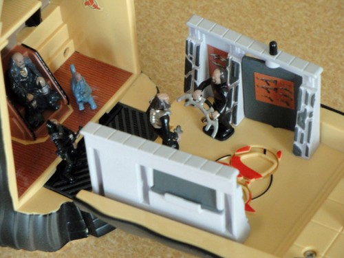 Star Trek Strike Force Klignon Great Hall Playset Playmates Assembled 1997 - Picture 6 of 9
