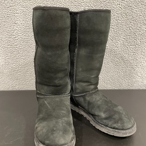 UGG Australia Women’s Black Suede Leather Classic Tall Boots 5815 Size 10 - Picture 11 of 12