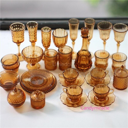 1Set Kunststoff Maßstab 1:6 Puppenhaus Miniatur Wein Tassen Flaschen Zubehör - Bild 9 von 61