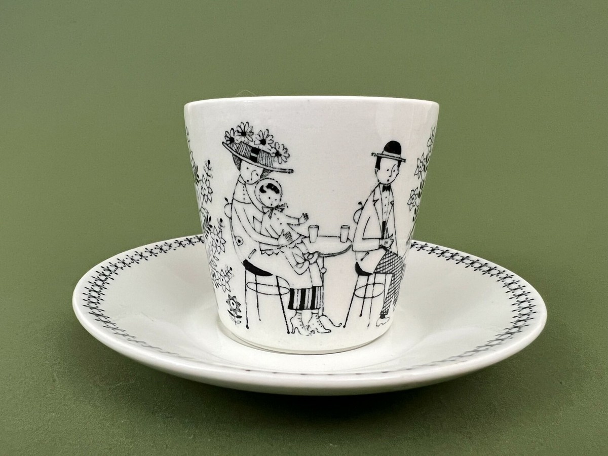 Vintage Arabia Finland Emilia Pattern Flat Demitasse Cup