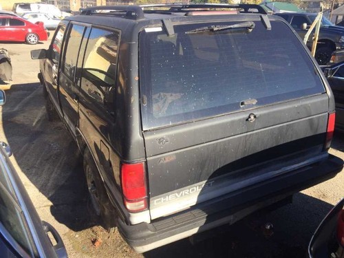 1993 CHEVROLET S-10 BLAZER OWNER'S MANUAL BOOK | FITS 93 CHEVY BLAZER S10 - Picture 9 of 12