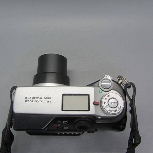 Olympus Camedia C-2000 Zoom 2.1MP Compact Digital Camera Silver Tested - Picture 4 of 8