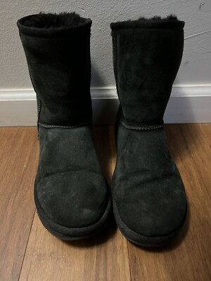 UGG Womens Classic Short Mid Calf Pull On Black Winter Boots Size US 6