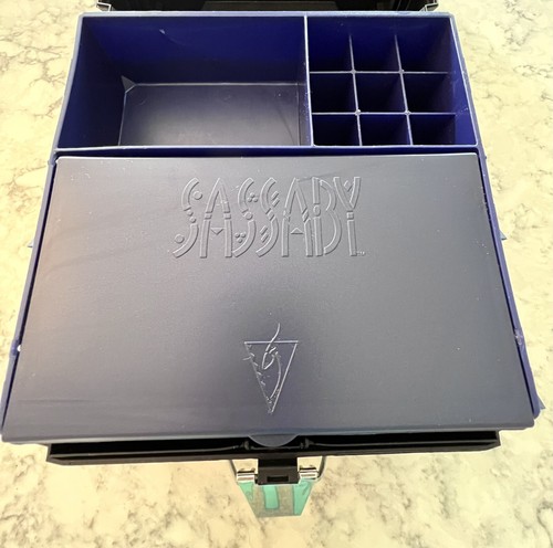 Vintage Sassaby Black Makeup Case Organizer Storage Model # 102 Silver Handle - Picture 8 of 18